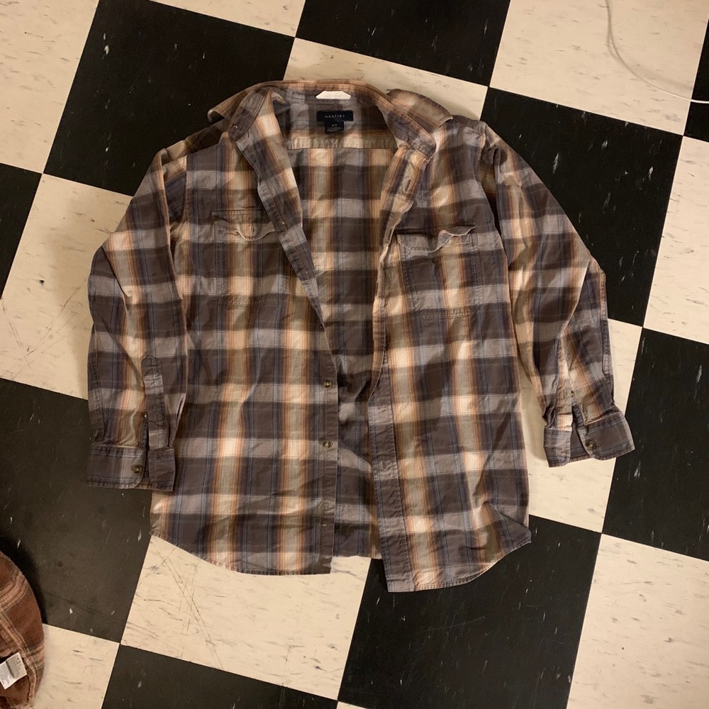 Mantles men’s flannel
